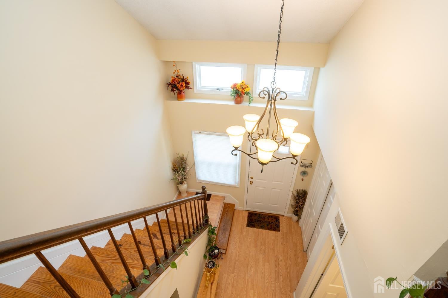 East Brunswick, New Jersey, 08816, United States, 3 Bedrooms Bedrooms, ,3 BathroomsBathrooms,Residential,For Sale,1938426
