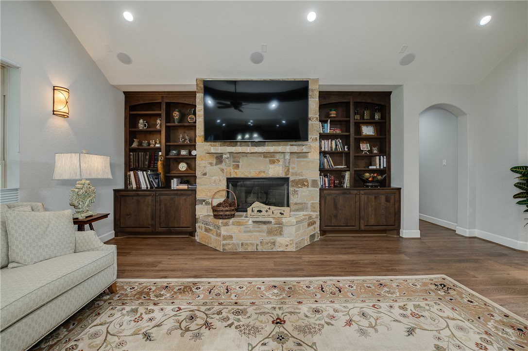 Iola, Texas, 77861, United States, 3 Bedrooms Bedrooms, ,3 BathroomsBathrooms,Residential,For Sale,1896848