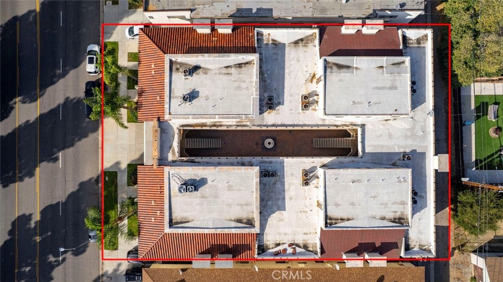 Granada Hills, California, 91344, United States, ,Residential,For Sale,1989571