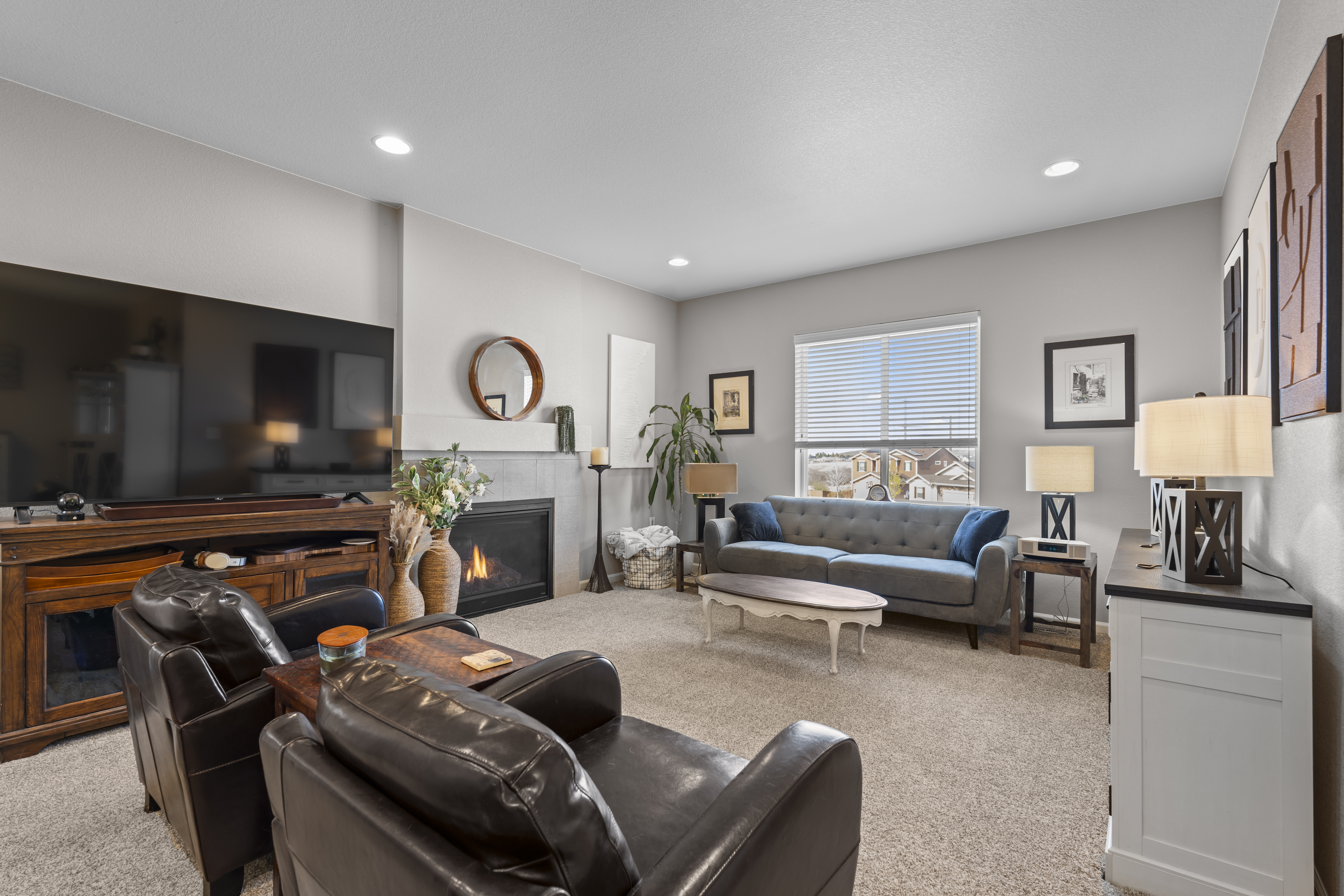  A Turn-Key Treasure Nestled Within the Highly Coveted Terrain Neighborhood - 物件實景