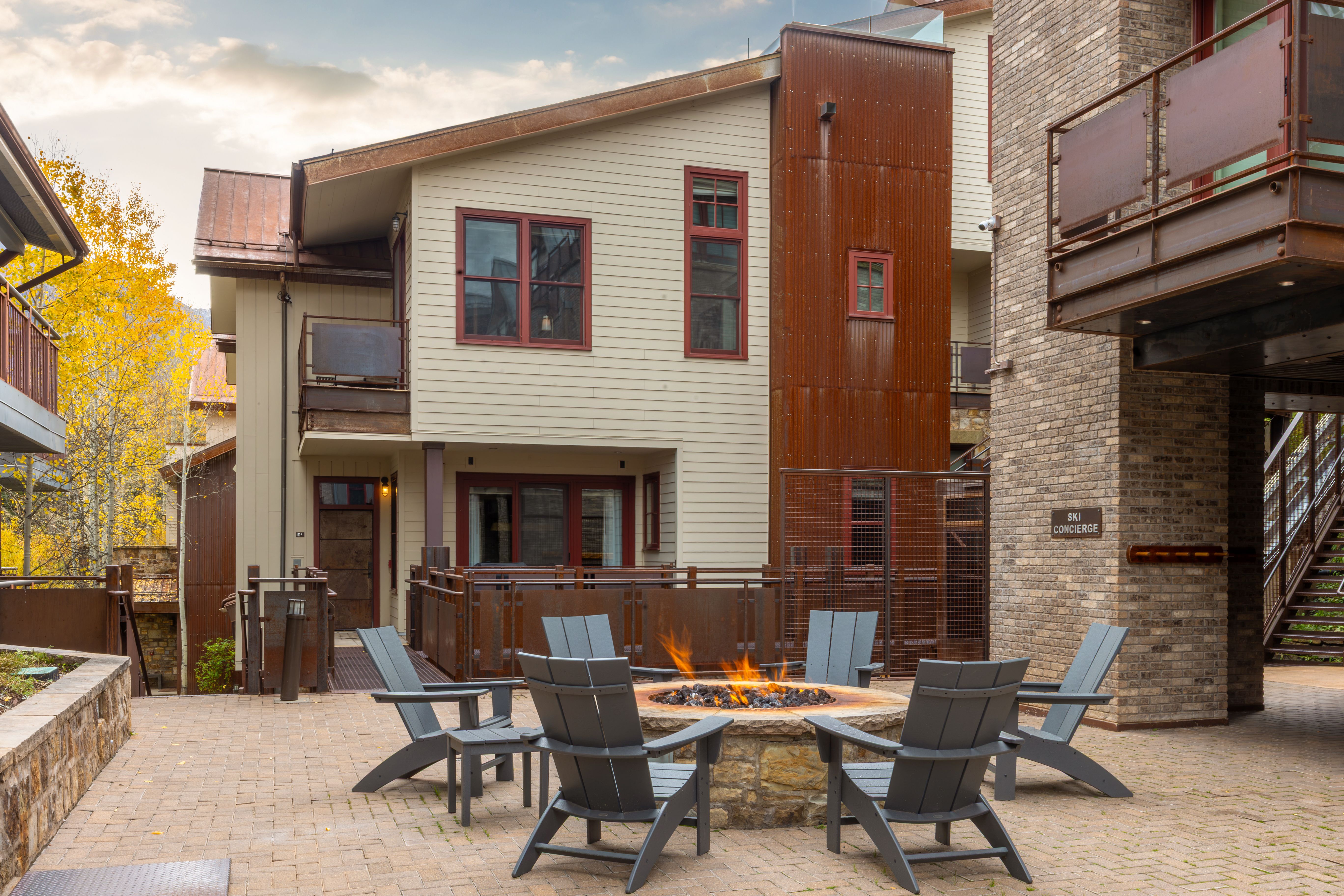  One of the Largest Two-Bedroom Residences in Telluride - 物件實景