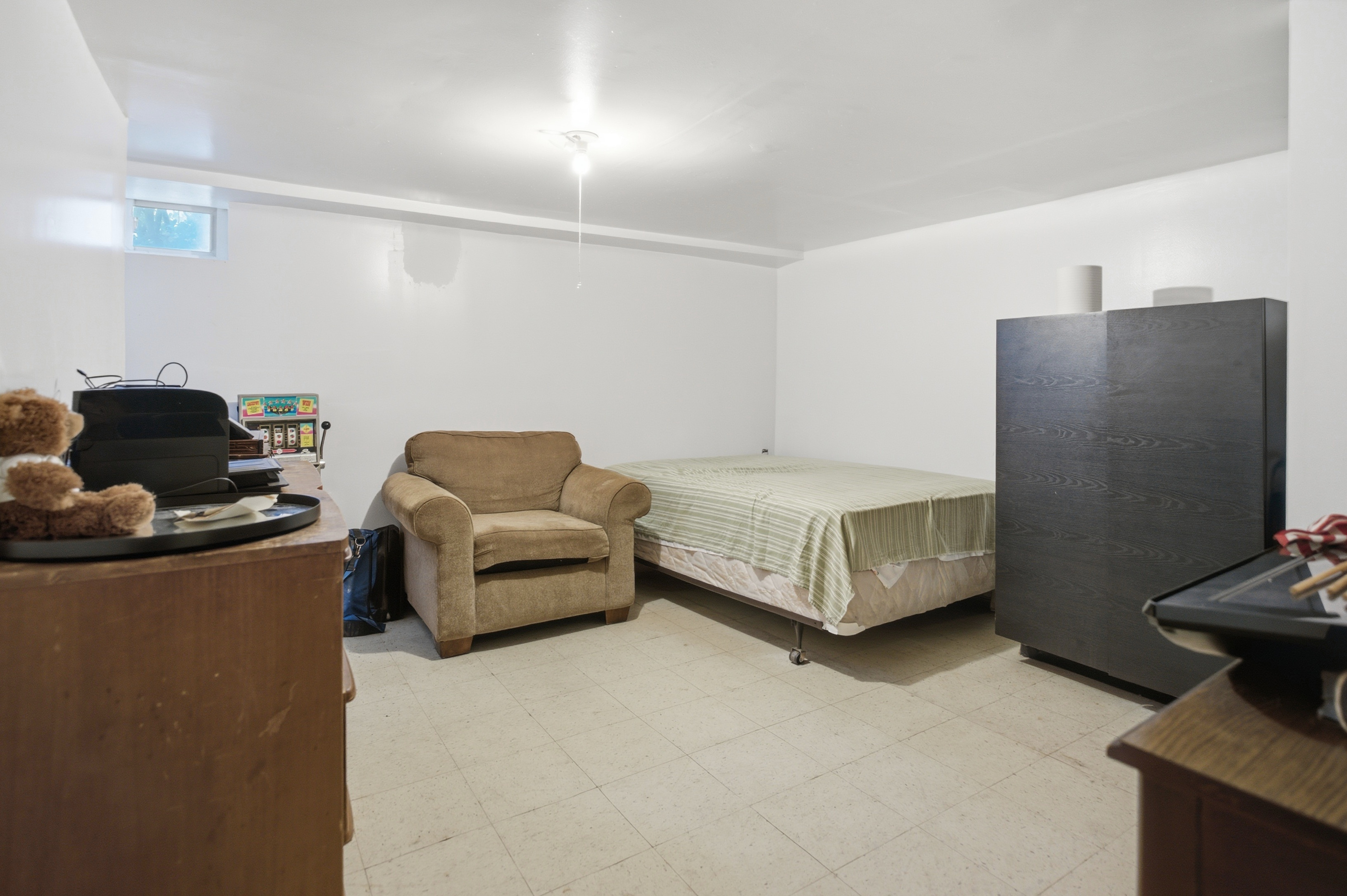  145 Calebs Path, Brentwood, NY, 11717 - 物件實景