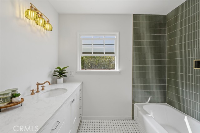 Gardena, California, 90249, United States, 3 Bedrooms Bedrooms, ,2 BathroomsBathrooms,Residential,For Sale,1987394