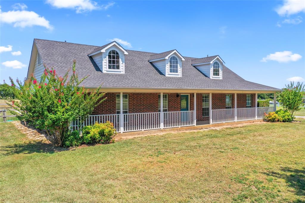 Gunter, Texas, 75058, United States, 4 Bedrooms Bedrooms, ,3 BathroomsBathrooms,Residential,For Sale,1914134