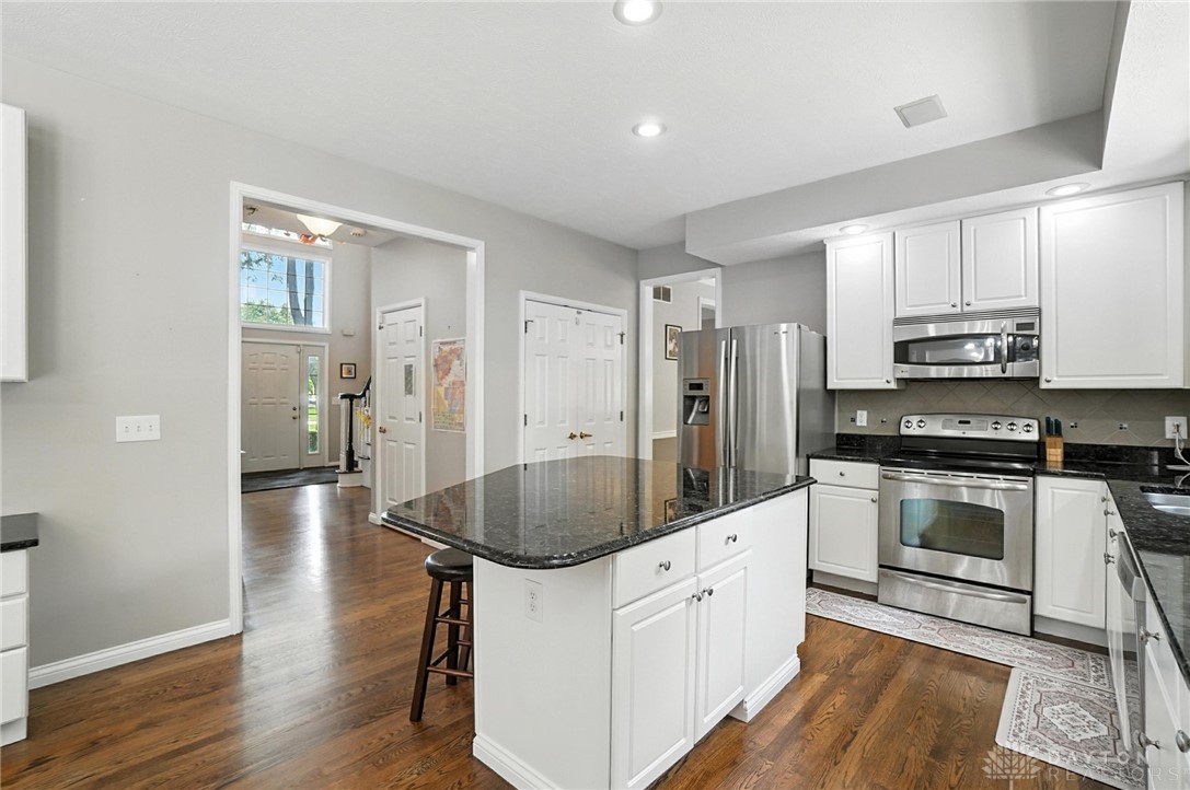 Dayton, Ohio, 45458, United States, 4 Bedrooms Bedrooms, ,4 BathroomsBathrooms,Residential,For Sale,1875068