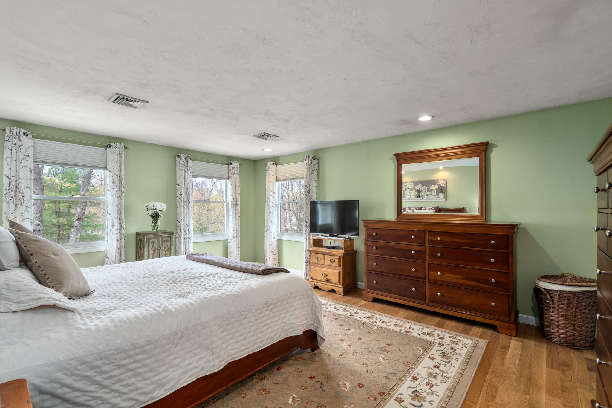  77 Azalea Road, Sharon, MA, 02067 - 物件實景