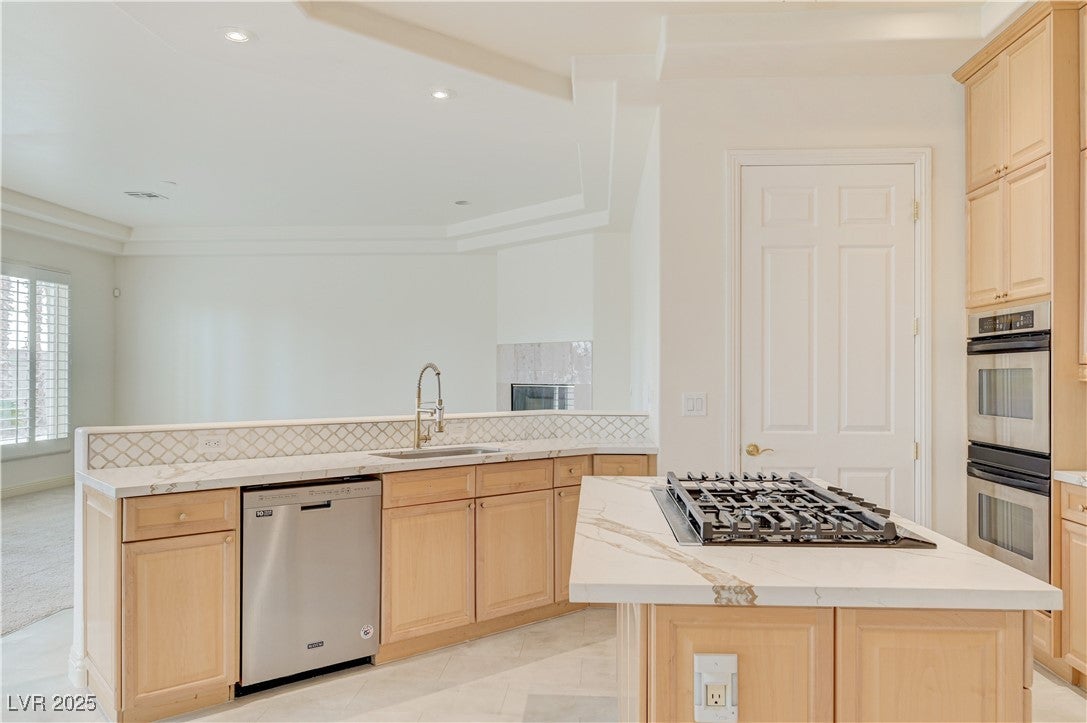 Las Vegas, Nevada, 89117, United States, 4 Bedrooms Bedrooms, ,5 BathroomsBathrooms,Residential,For Sale,2005418