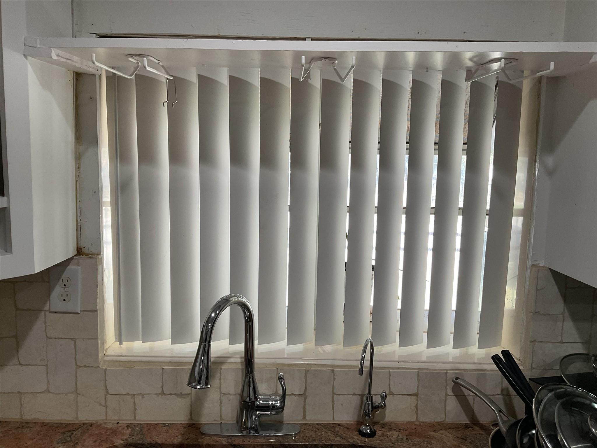 Fort Worth, Texas, 76164, United States, 10 Bedrooms Bedrooms, ,8 BathroomsBathrooms,Residential,For Sale,1990188