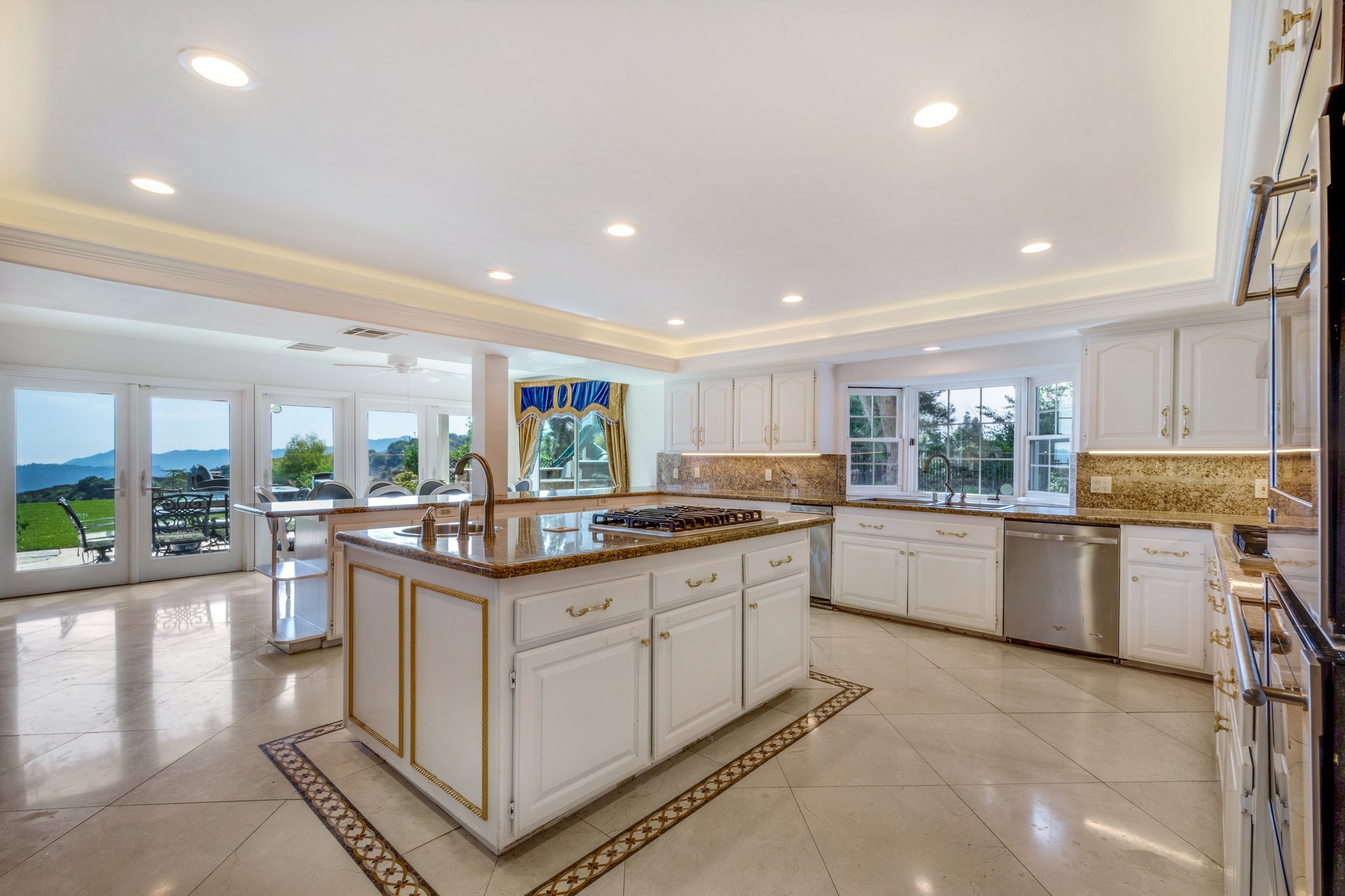  21128 Bellini Dr - 物件實景