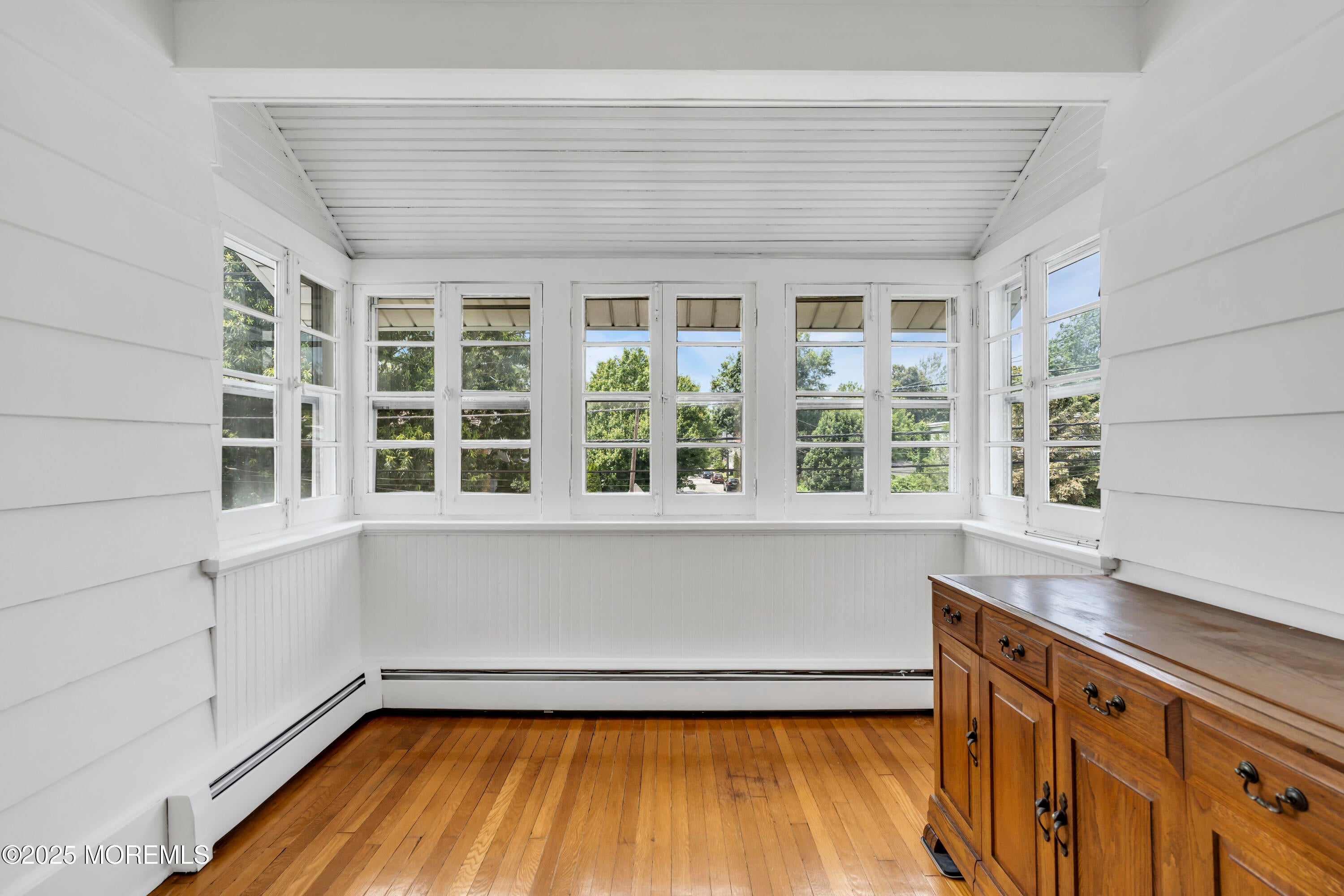 Freehold, New Jersey, 07728, United States, 3 Bedrooms Bedrooms, ,3 BathroomsBathrooms,Residential,For Sale,1983840