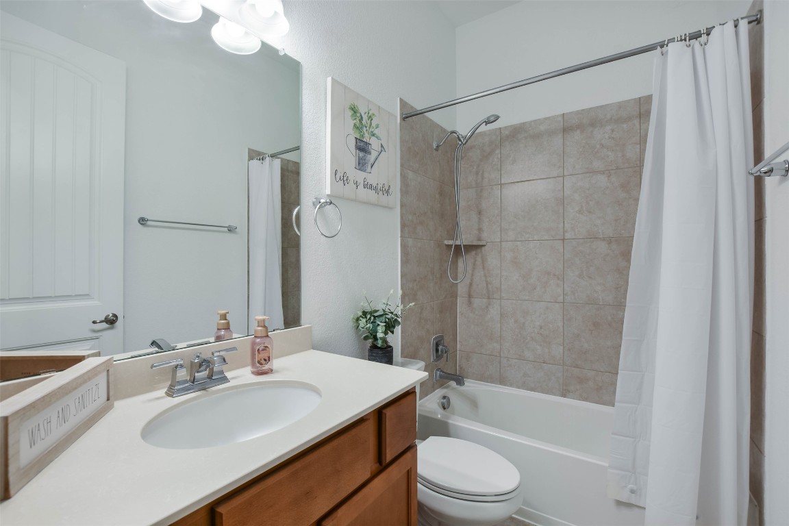 Pflugerville, Texas, 78660, United States, 4 Bedrooms Bedrooms, ,4 BathroomsBathrooms,Residential,For Sale,1917831