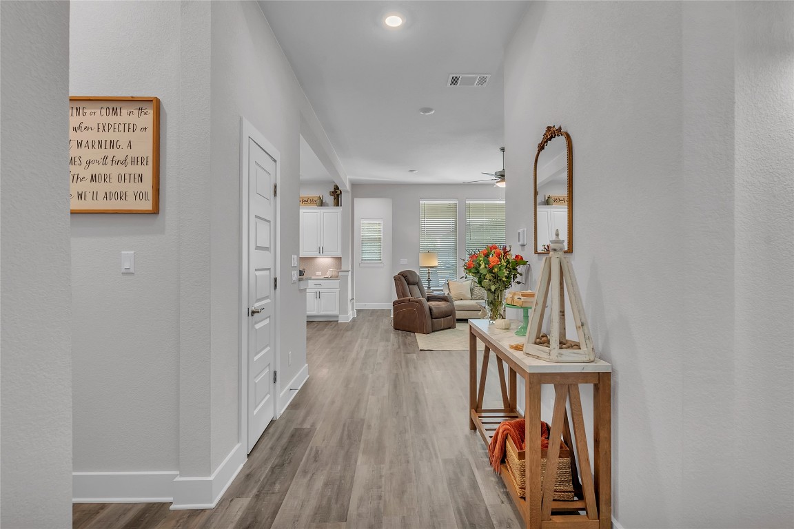 Georgetown, Texas, 78628, United States, 5 Bedrooms Bedrooms, ,5 BathroomsBathrooms,Residential,For Sale,1969205