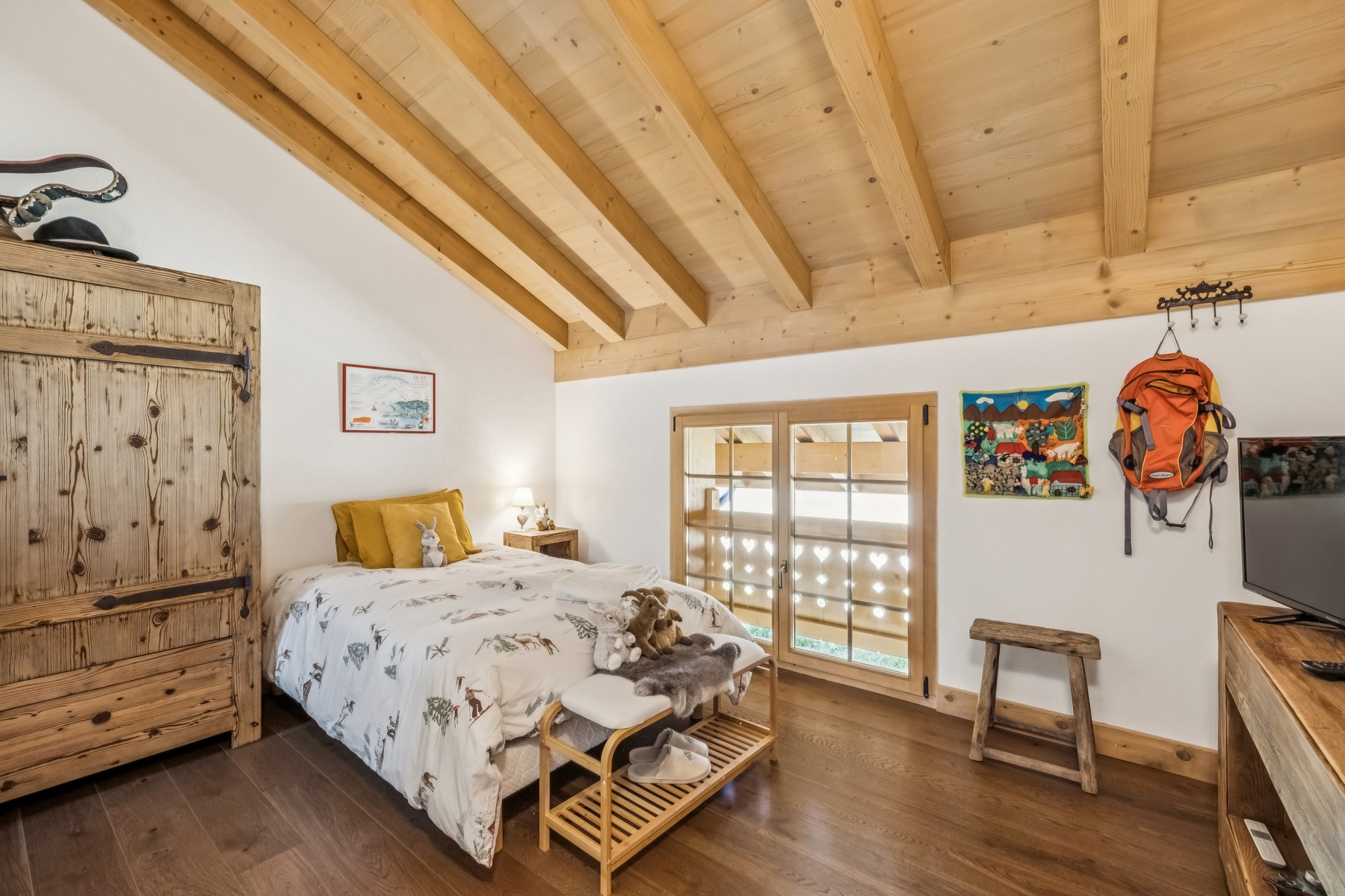  Duplex with breathtaking views—You