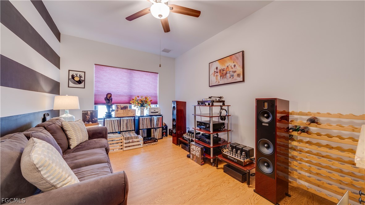 Fort Myers, Florida, 33966, United States, 3 Bedrooms Bedrooms, ,2 BathroomsBathrooms,Residential,For Sale,2022269