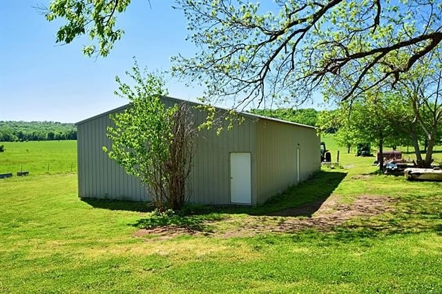 Tahlequah, Oklahoma, 74464, United States, 2 Bedrooms Bedrooms, ,3 BathroomsBathrooms,Residential,For Sale,1982926