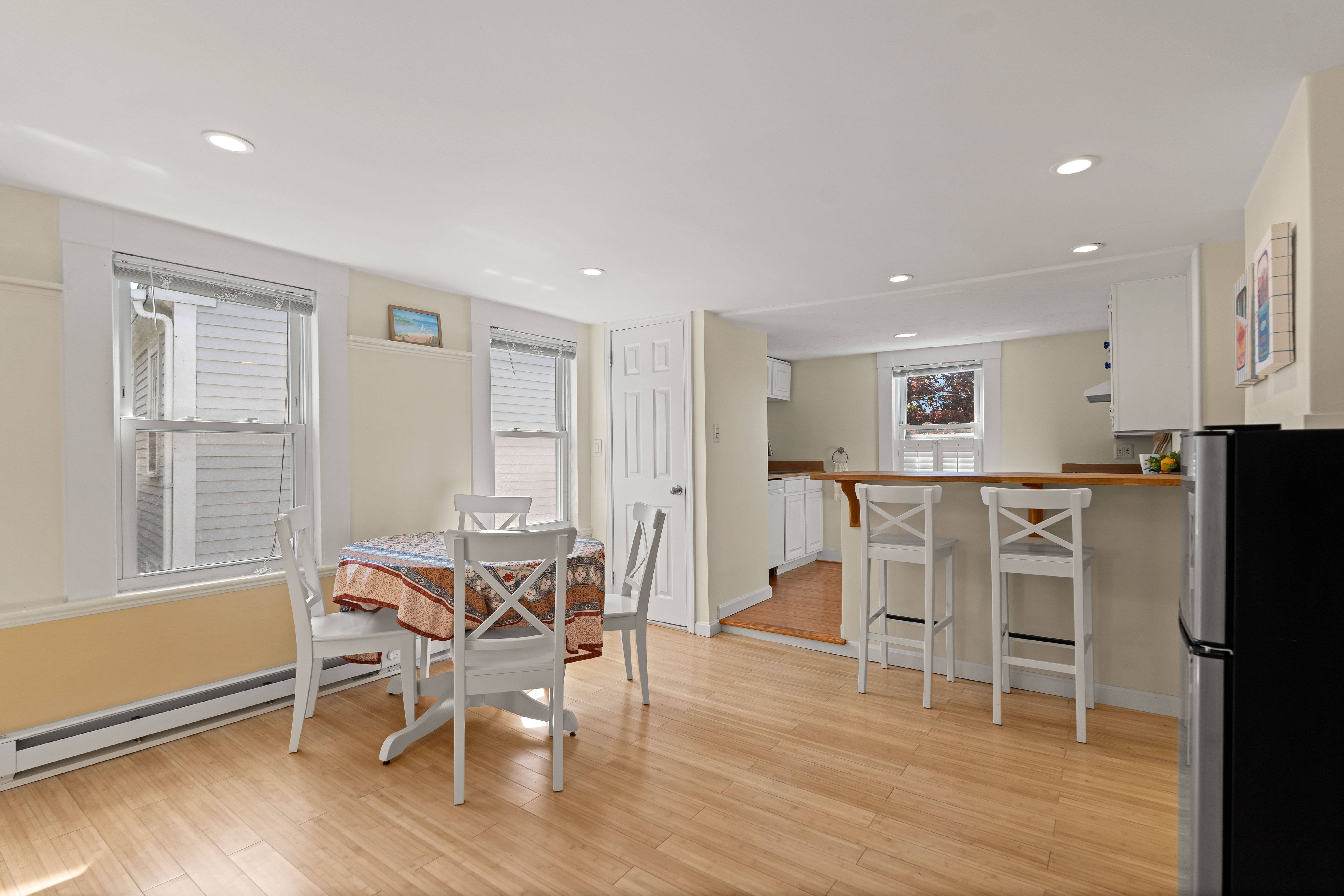  2 Mount Pleasant Street, Unit 4, Rockport, MA, 01966 - 物件實景
