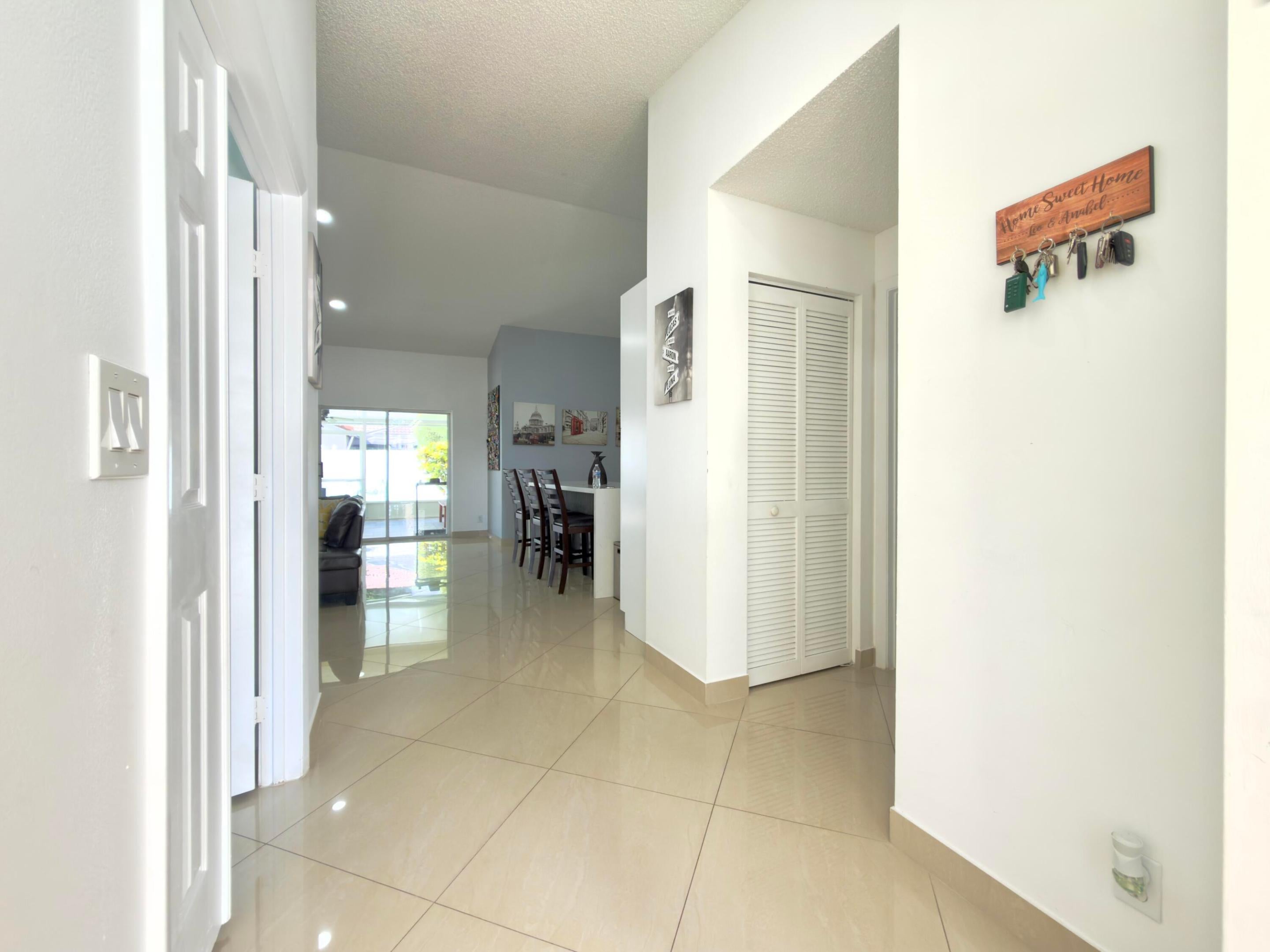Palm Beach Gardens, Florida, 33410, United States, 3 Bedrooms Bedrooms, ,2 BathroomsBathrooms,Residential,For Sale,2048239