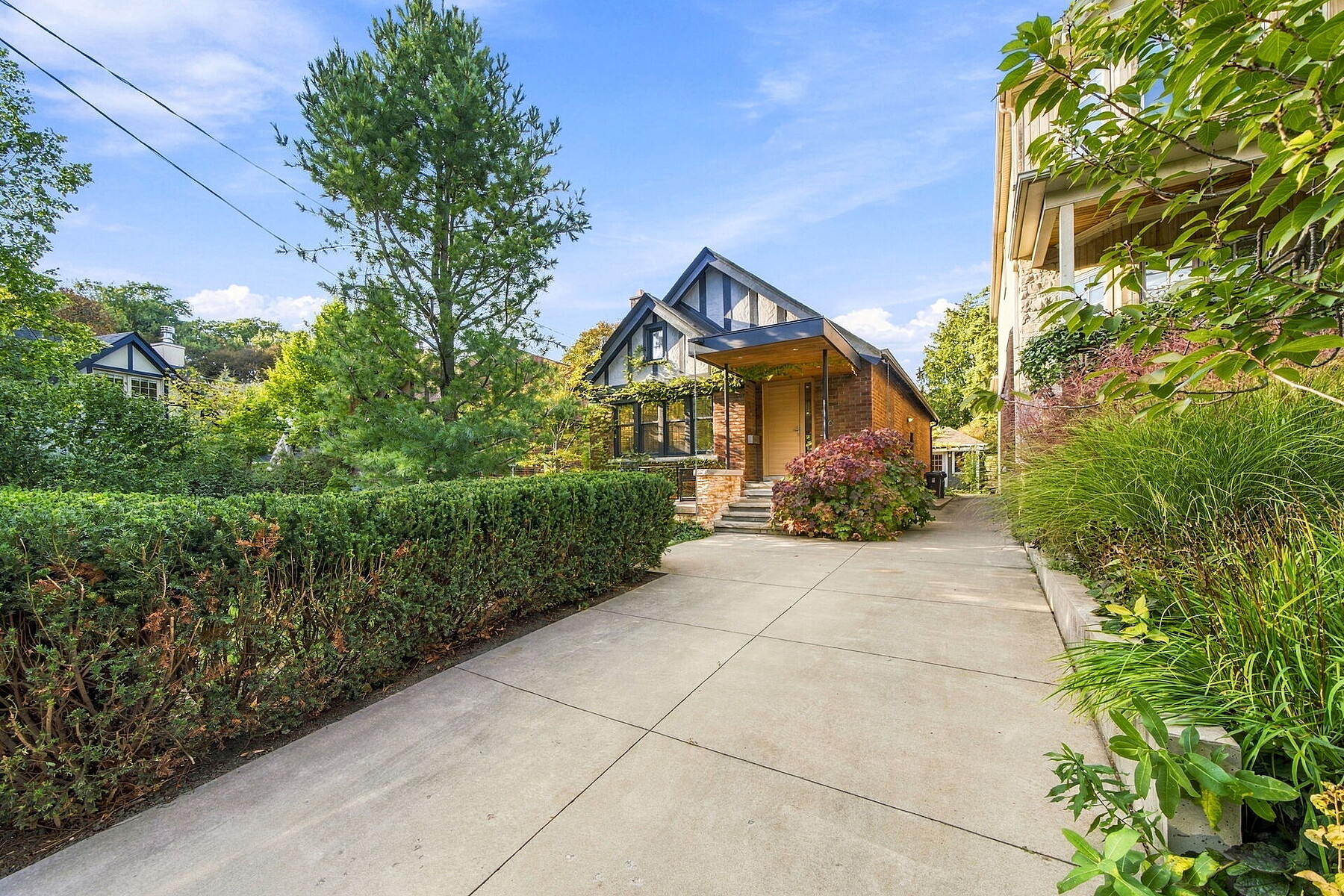  16 Sunnybrook Rd - 物件實景