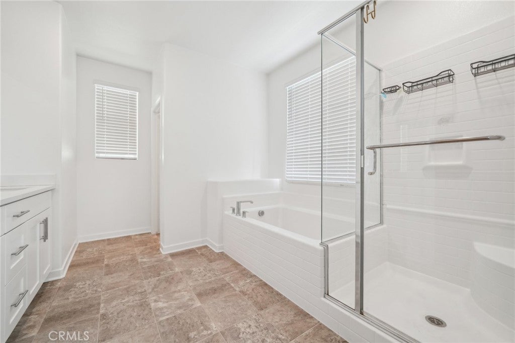 Fontana, California, 92336, United States, 3 Bedrooms Bedrooms, ,3 BathroomsBathrooms,Residential,For Sale,1828389