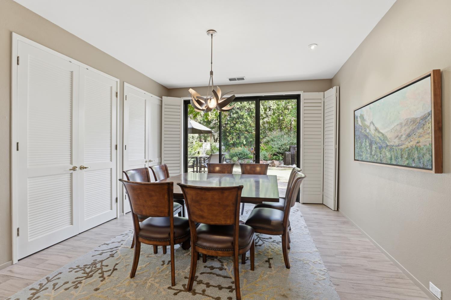 Gold River, California, 95670, United States, 4 Bedrooms Bedrooms, ,5 BathroomsBathrooms,Residential,For Sale,1987751