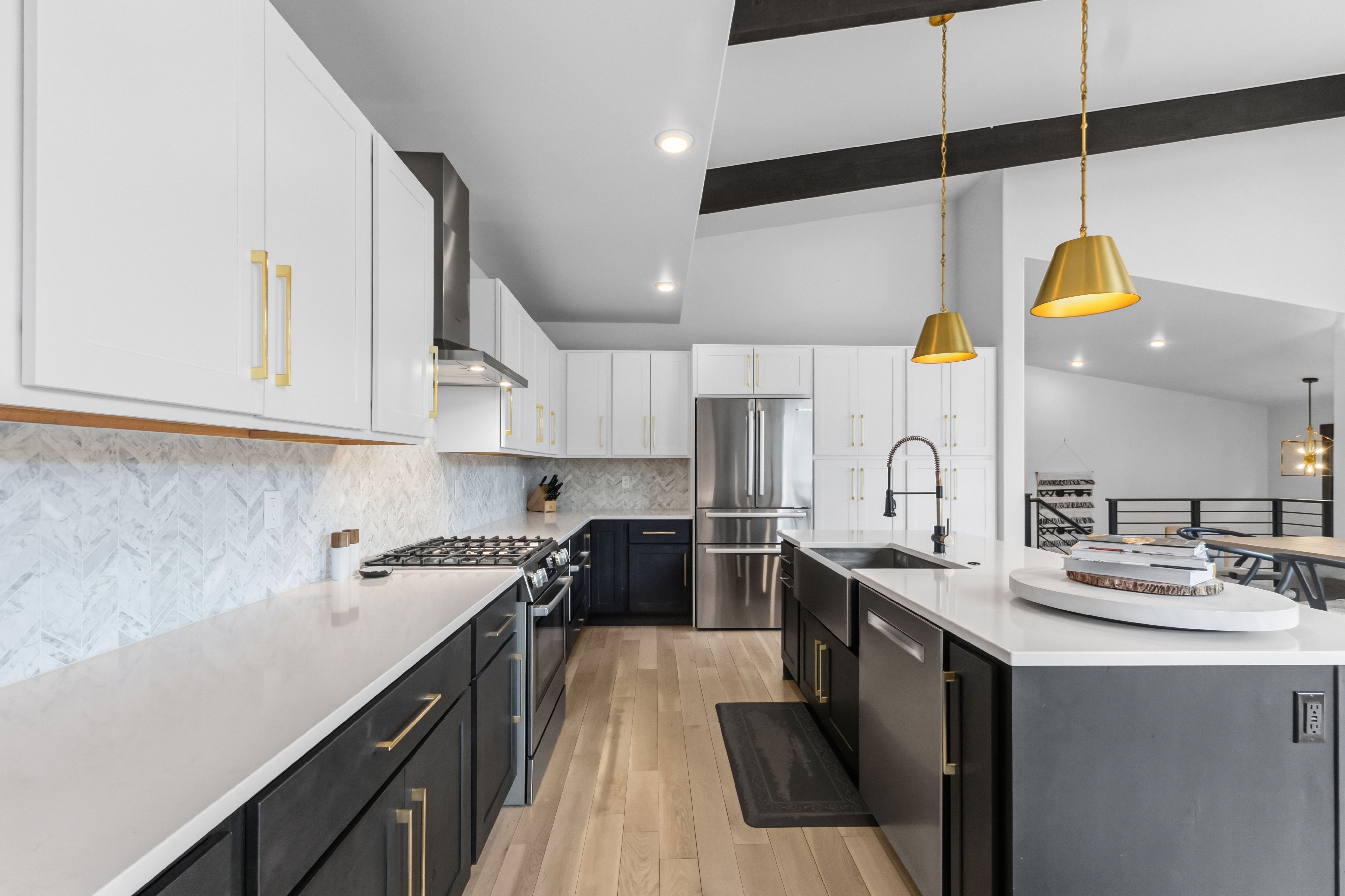  Beautifully Furnished Duplex in Highly Sought After Summit Sky Ranch Community - 物件實景
