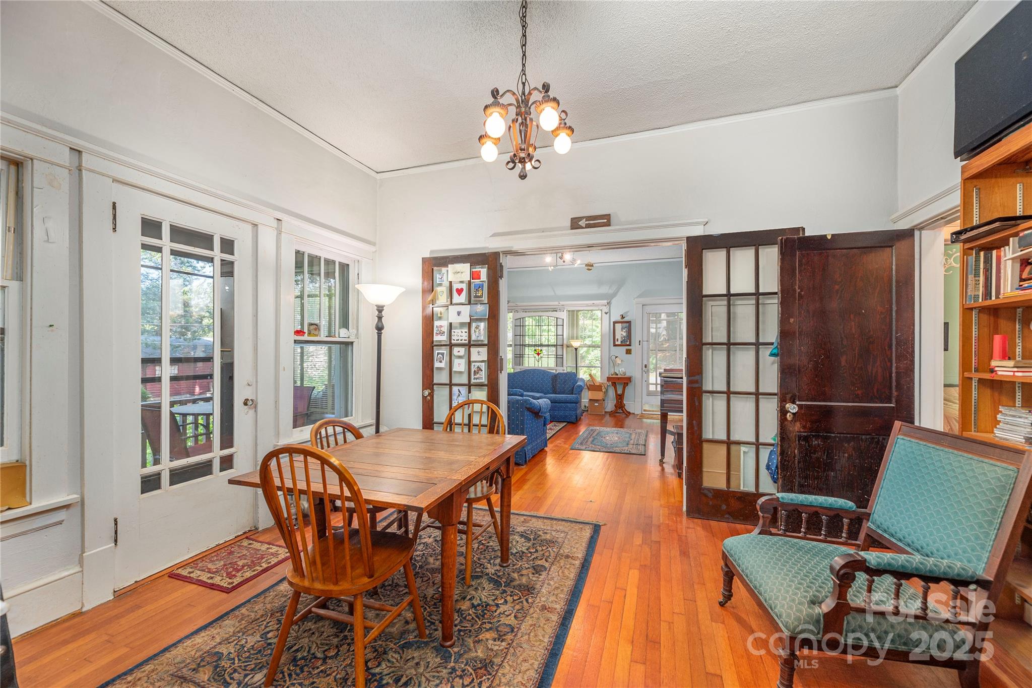 Asheville, North Carolina, 28806, United States, 3 Bedrooms Bedrooms, ,1 BathroomBathrooms,Residential,For Sale,1895241