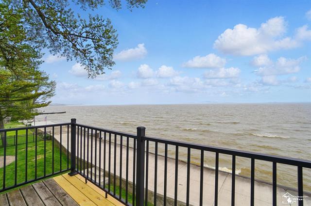 MONROE, Michigan, 48161, United States, 4 Bedrooms Bedrooms, ,4 BathroomsBathrooms,Residential,For Sale,1827211