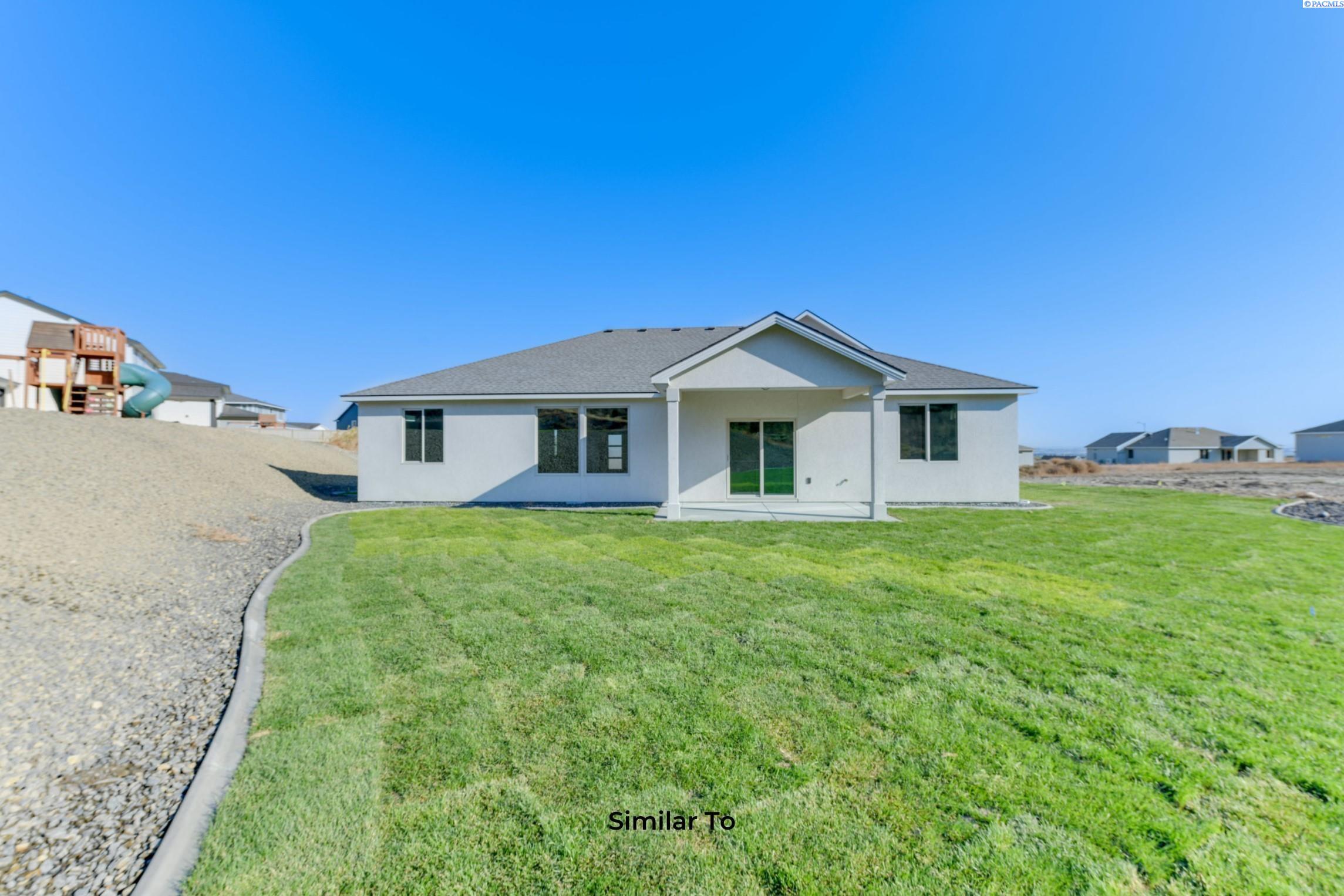 Kennewick, Washington, 99338, United States, 4 Bedrooms Bedrooms, ,2 BathroomsBathrooms,Residential,For Sale,1828278