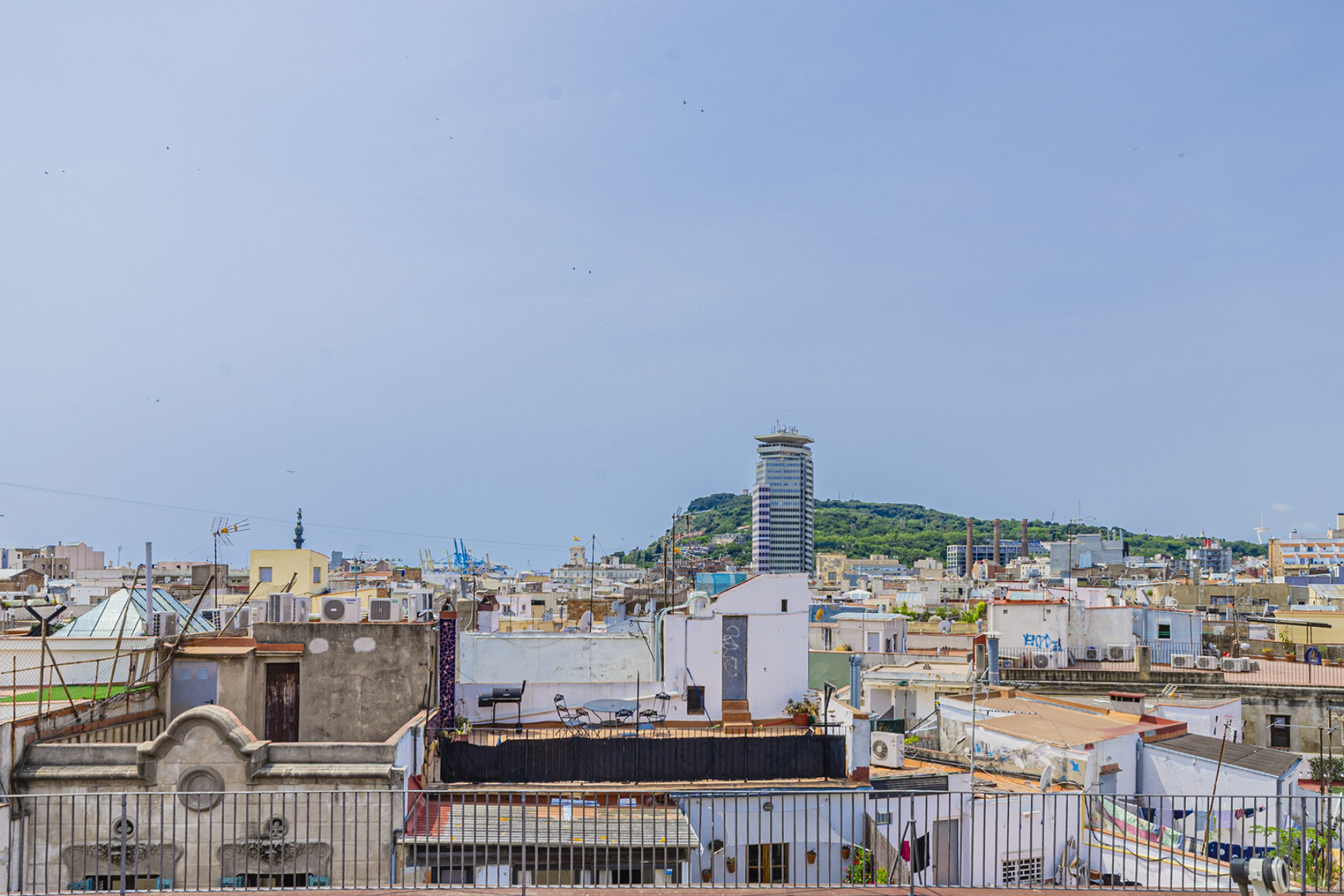  Large apartment with its own style in the oldest part of Barcelona - 物件實景