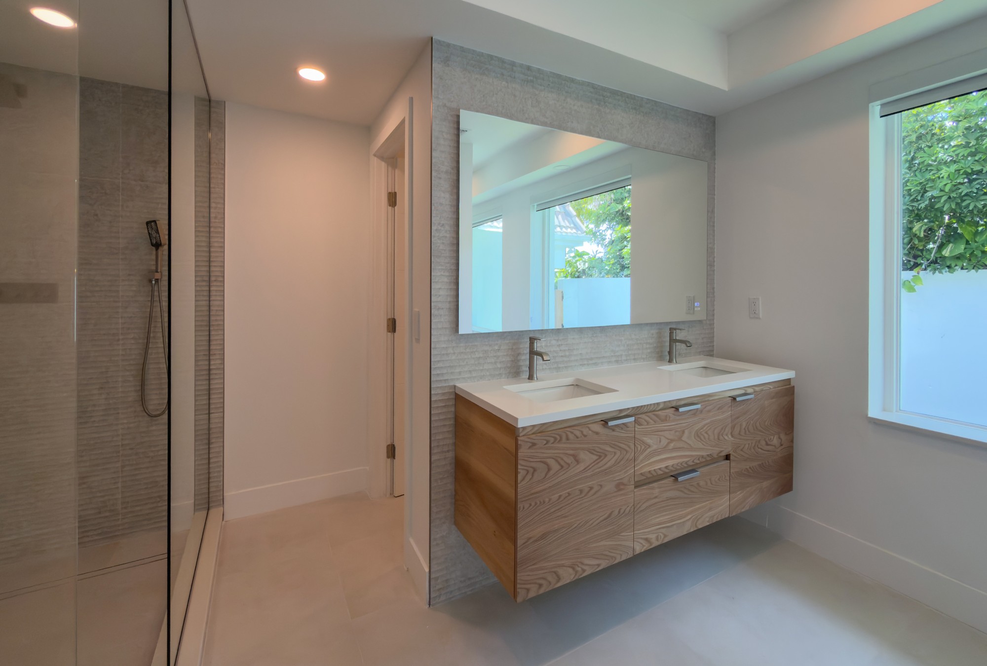  1690 Daytonia Rd, Miami Beach, FL, 33141 - 物件實景