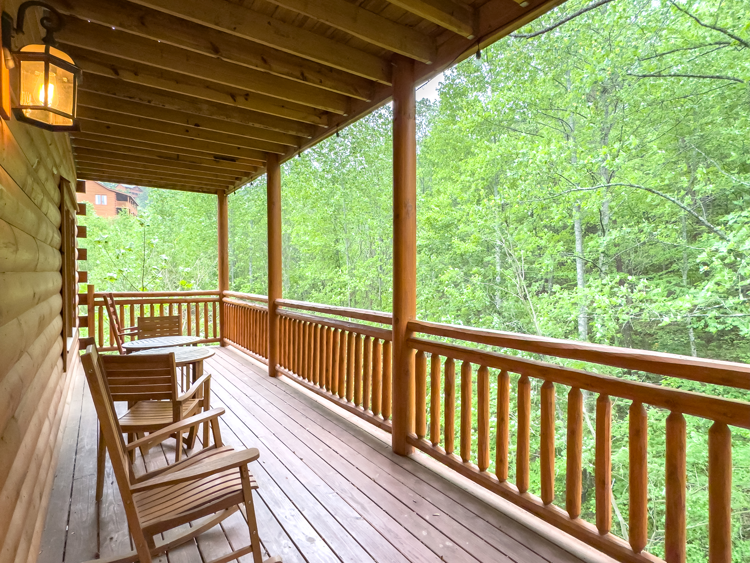 Sevierville, Tennessee, 37862, United States, 6 Bedrooms Bedrooms, ,7 BathroomsBathrooms,Residential,For Sale,1798325