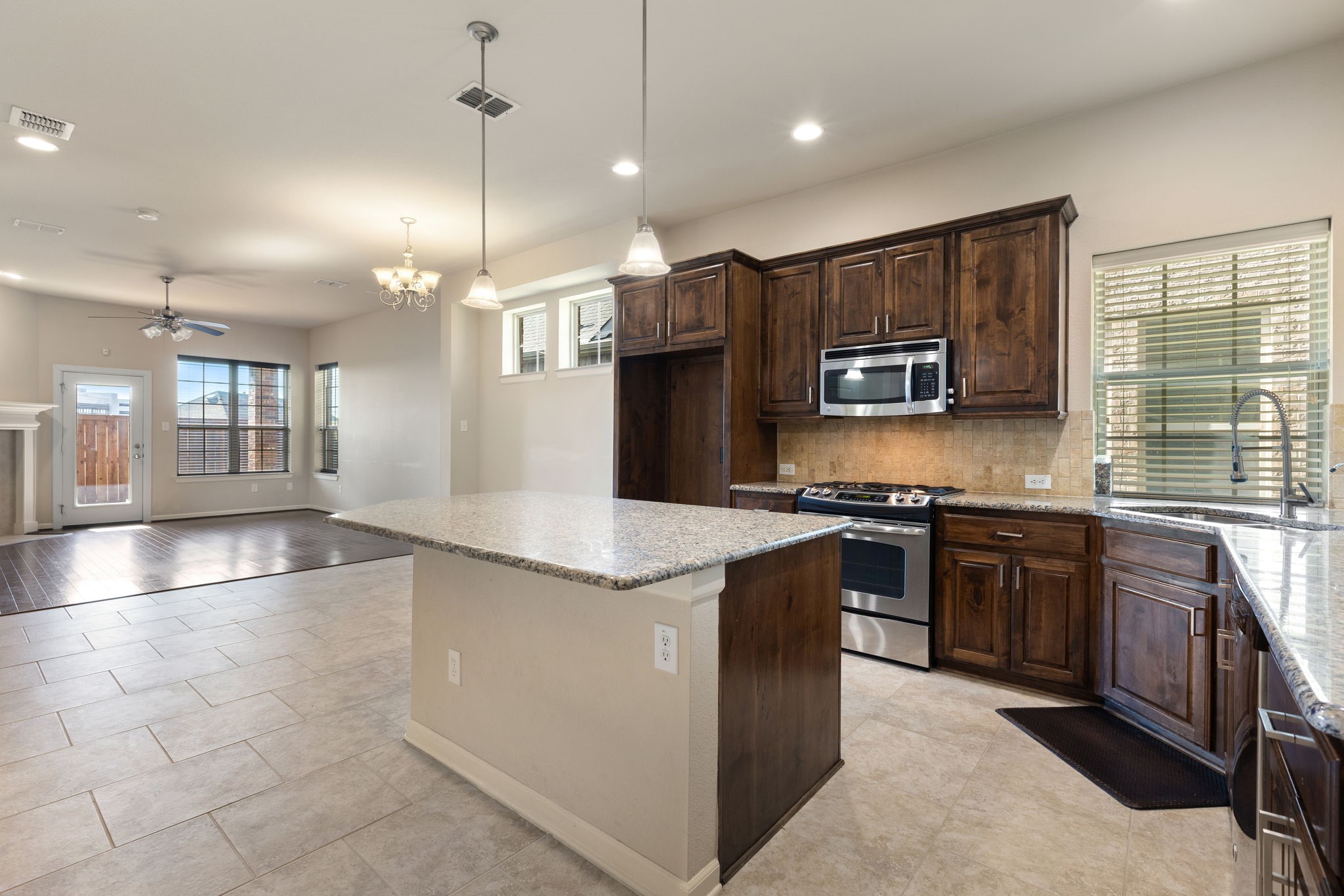 Lewisville, Texas, 75056, United States, 4 Bedrooms Bedrooms, ,3 BathroomsBathrooms,Residential,For Sale,1989126