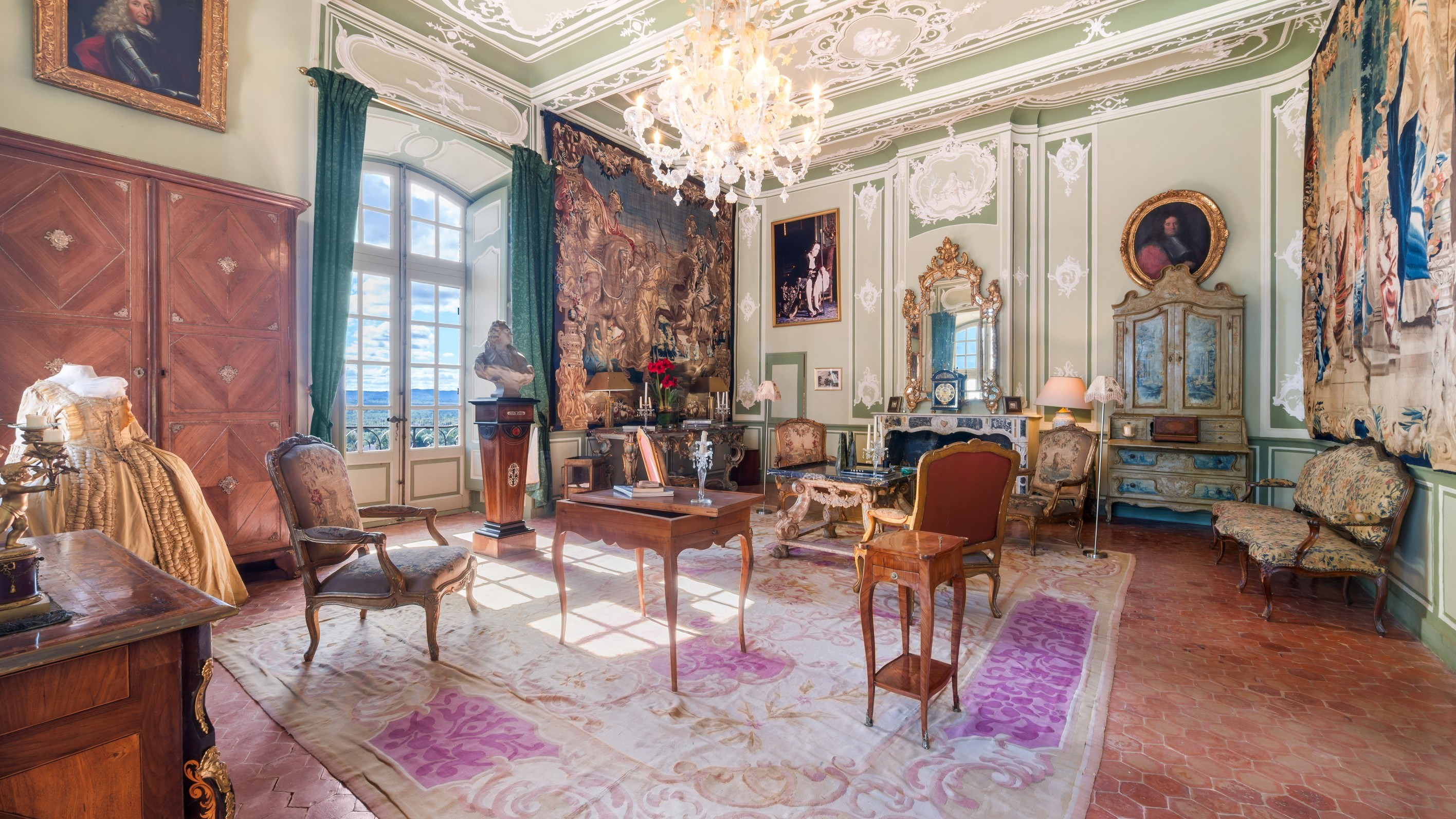  Exceptional Château in Provence – Elegance, History & Refinement - 物件實景