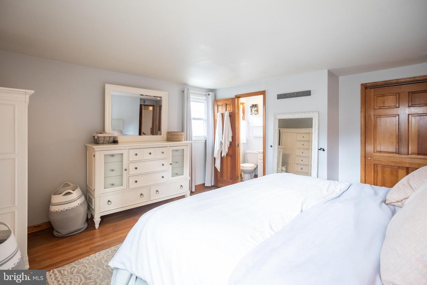 Mount Laurel, New Jersey, 08054, United States, 4 Bedrooms Bedrooms, ,3 BathroomsBathrooms,Residential,For Sale,1938947