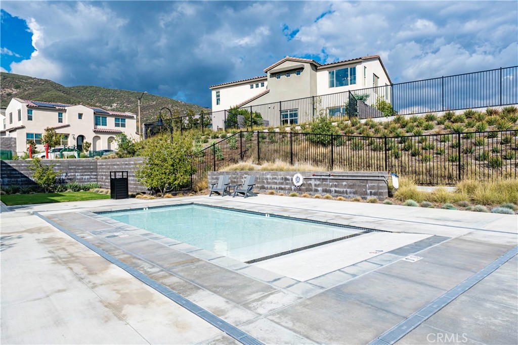 Fontana, California, 92336, United States, 3 Bedrooms Bedrooms, ,2 BathroomsBathrooms,Residential,For Sale,2037862