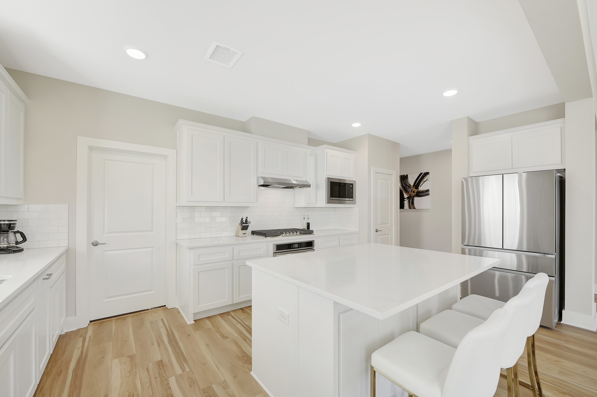 Mesquite, Texas, 75181, United States, 4 Bedrooms Bedrooms, ,3 BathroomsBathrooms,Residential,For Sale,1962301