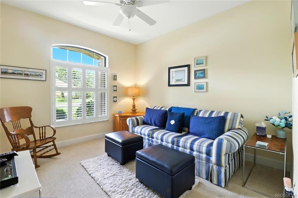 Homosassa, Florida, 34446, United States, 4 Bedrooms Bedrooms, ,4 BathroomsBathrooms,Residential,For Sale,1934205