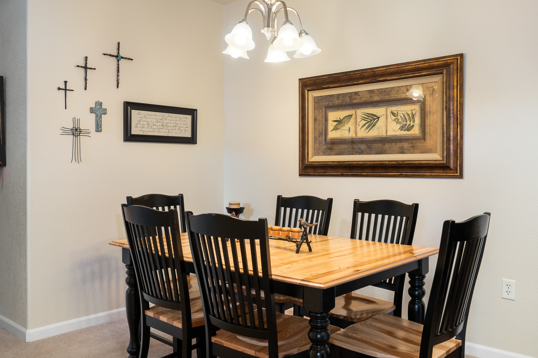  150 Village, A-204,  Granby, CO, 80446 - 物件實景
