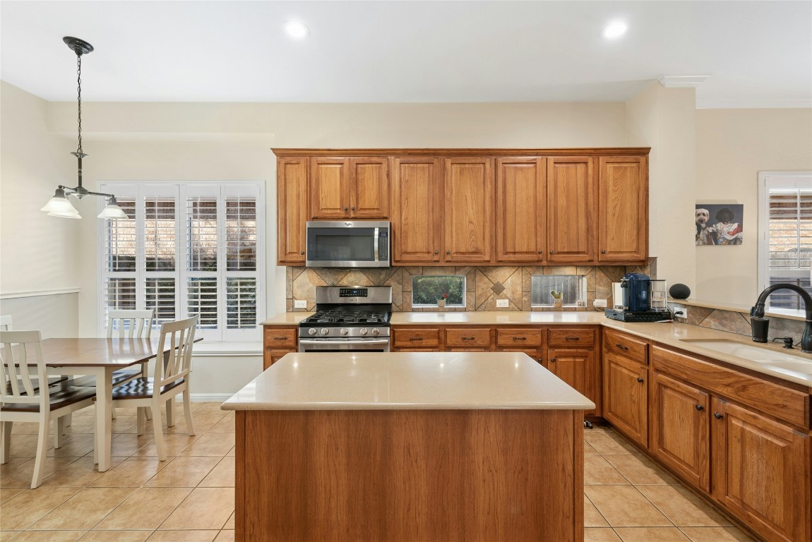 Cedar Park, Texas, 78613, United States, 3 Bedrooms Bedrooms, ,2 BathroomsBathrooms,Residential,For Sale,2003090