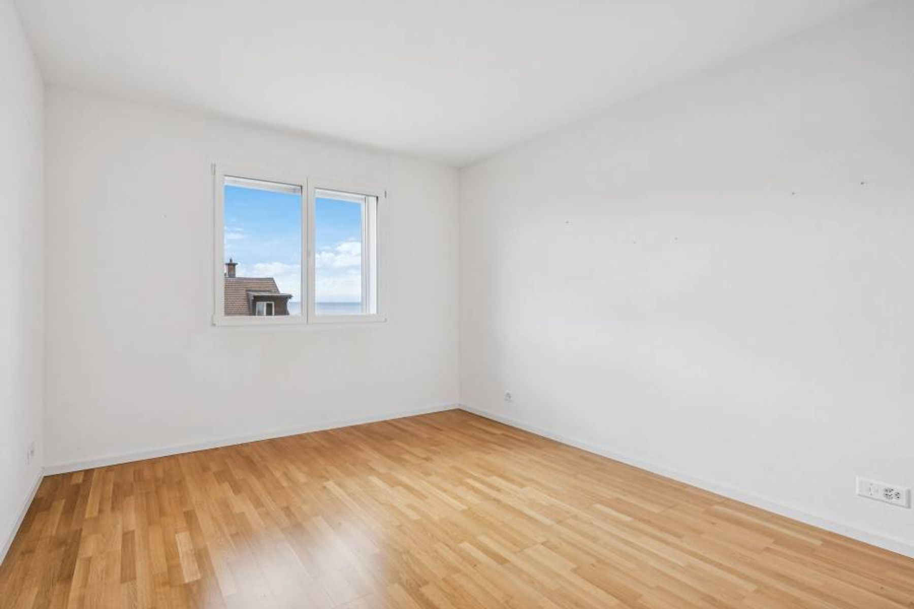  2-bedroom apartment with lake view and excellent location. - 物件實景