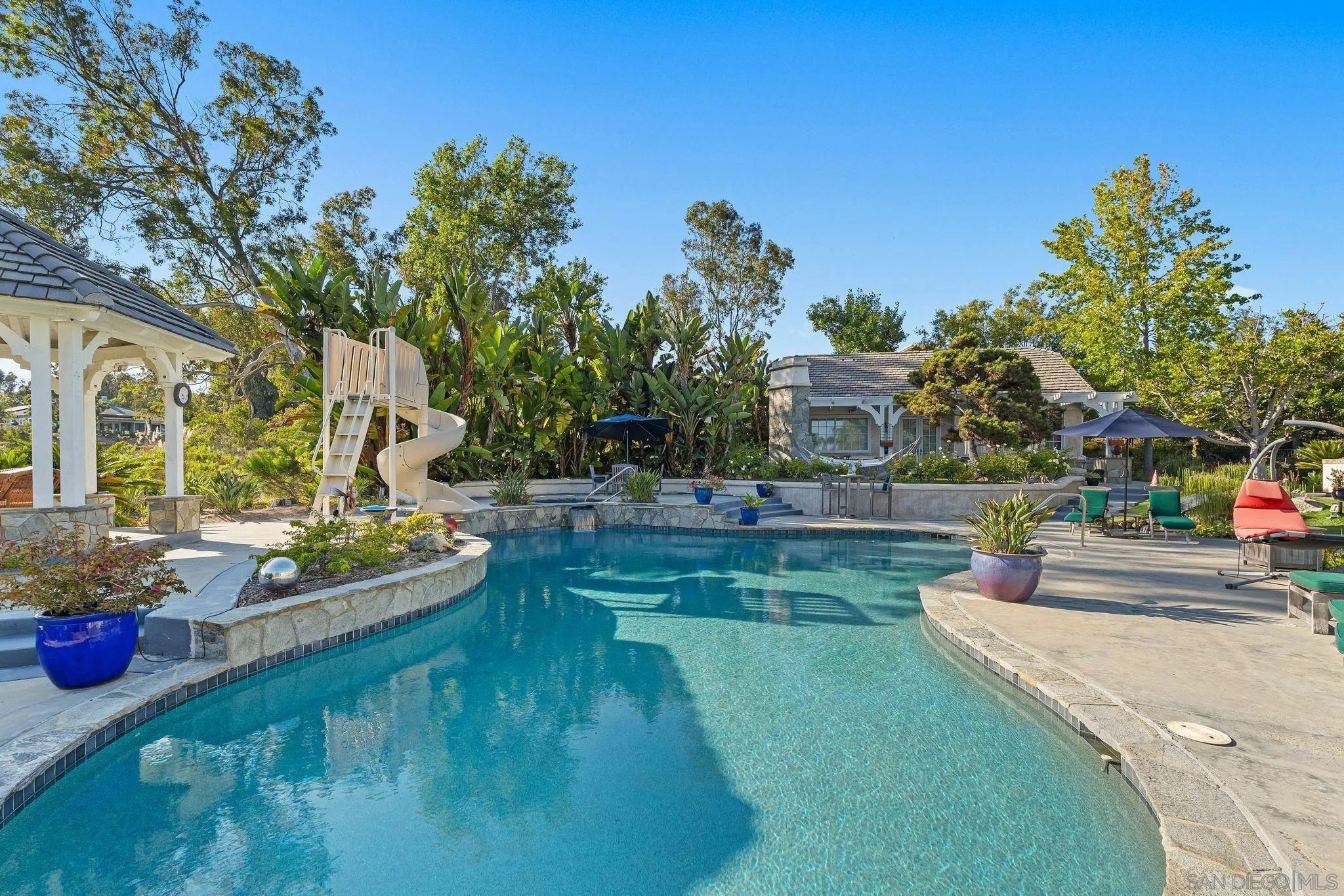 Rancho Santa Fe, California, 92067, United States, 5 Bedrooms Bedrooms, ,7 BathroomsBathrooms,Residential,For Sale,1901457