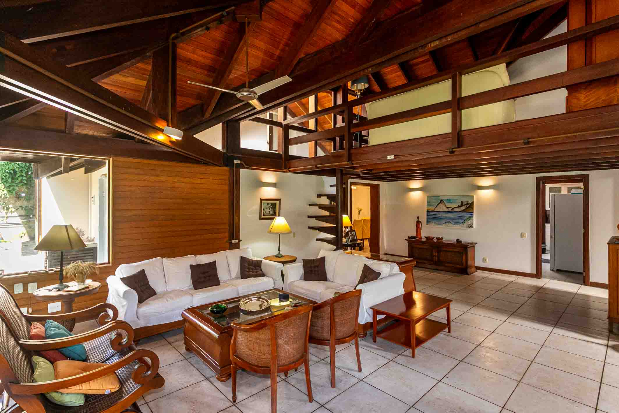  Residence with Pedra da Gávea views in a private condominium in Itanhangá - 物件實景