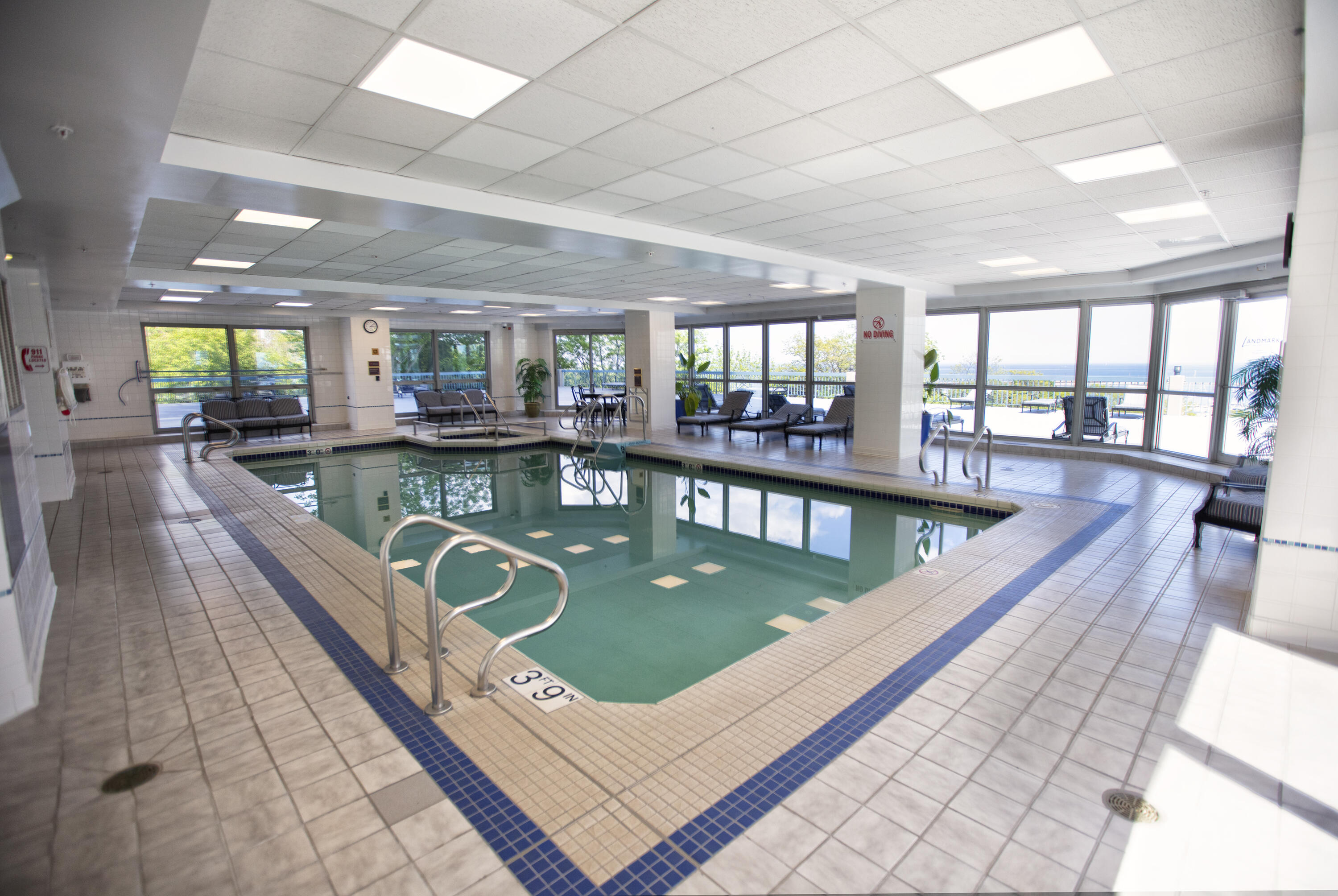 Milwaukee, Wisconsin, 53202, United States, 2 Bedrooms Bedrooms, ,3 BathroomsBathrooms,Residential,For Sale,1992022