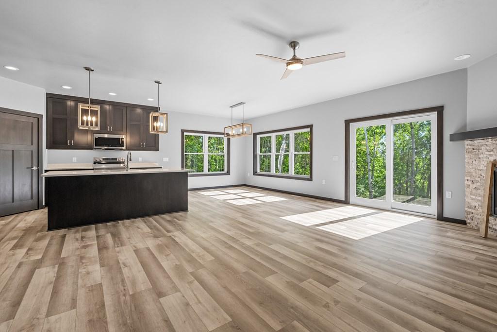 4352 W Madeline Ln, Sturgeon Bay, Wisconsin, 54235, United States, 3 Bedrooms Bedrooms, ,3 BathroomsBathrooms,Residential,For Sale,4352 W Madeline Ln,1562779