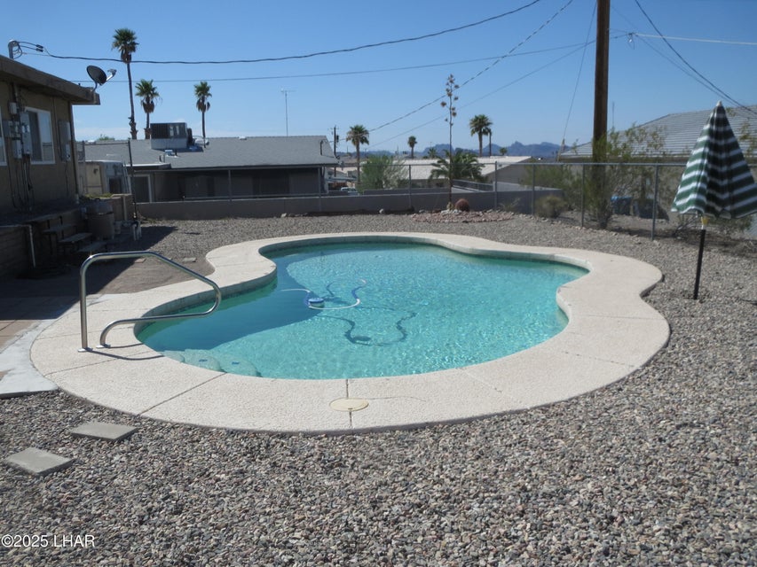 Lake Havasu, Arizona, 86406, United States, 4 Bedrooms Bedrooms, ,1 BathroomBathrooms,Residential,For Sale,1927828
