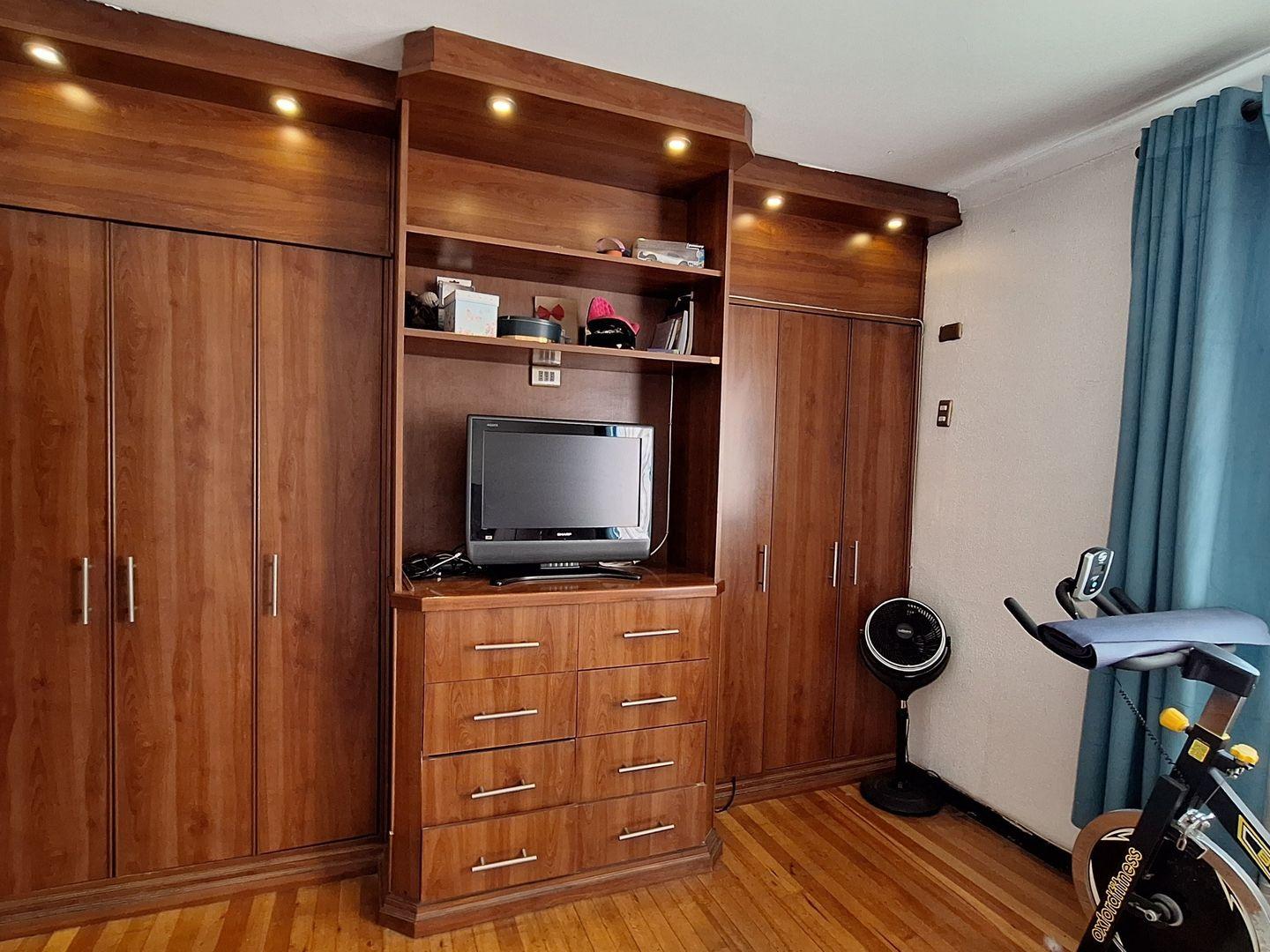 Providencia, Chile, 4 Bedrooms Bedrooms, ,3 BathroomsBathrooms,Residential,For Sale,1955775