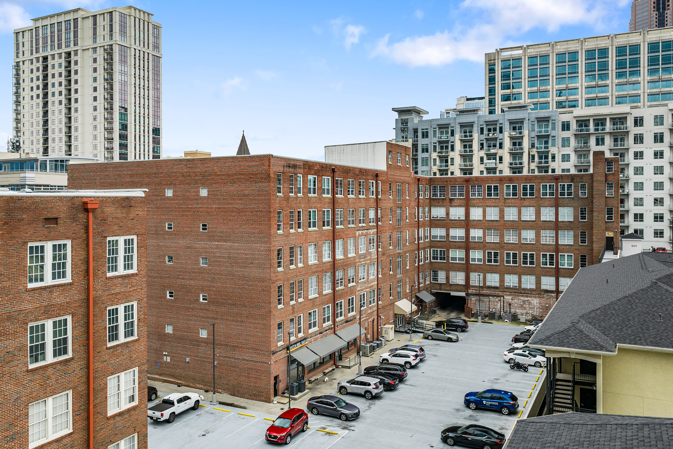  Spacious One-Bedroom Condo in the Heart of Midtown - 物件實景