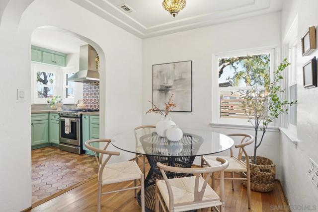 San Diego, California, 92116, United States, 2 Bedrooms Bedrooms, ,1 BathroomBathrooms,Residential,For Sale,1988896