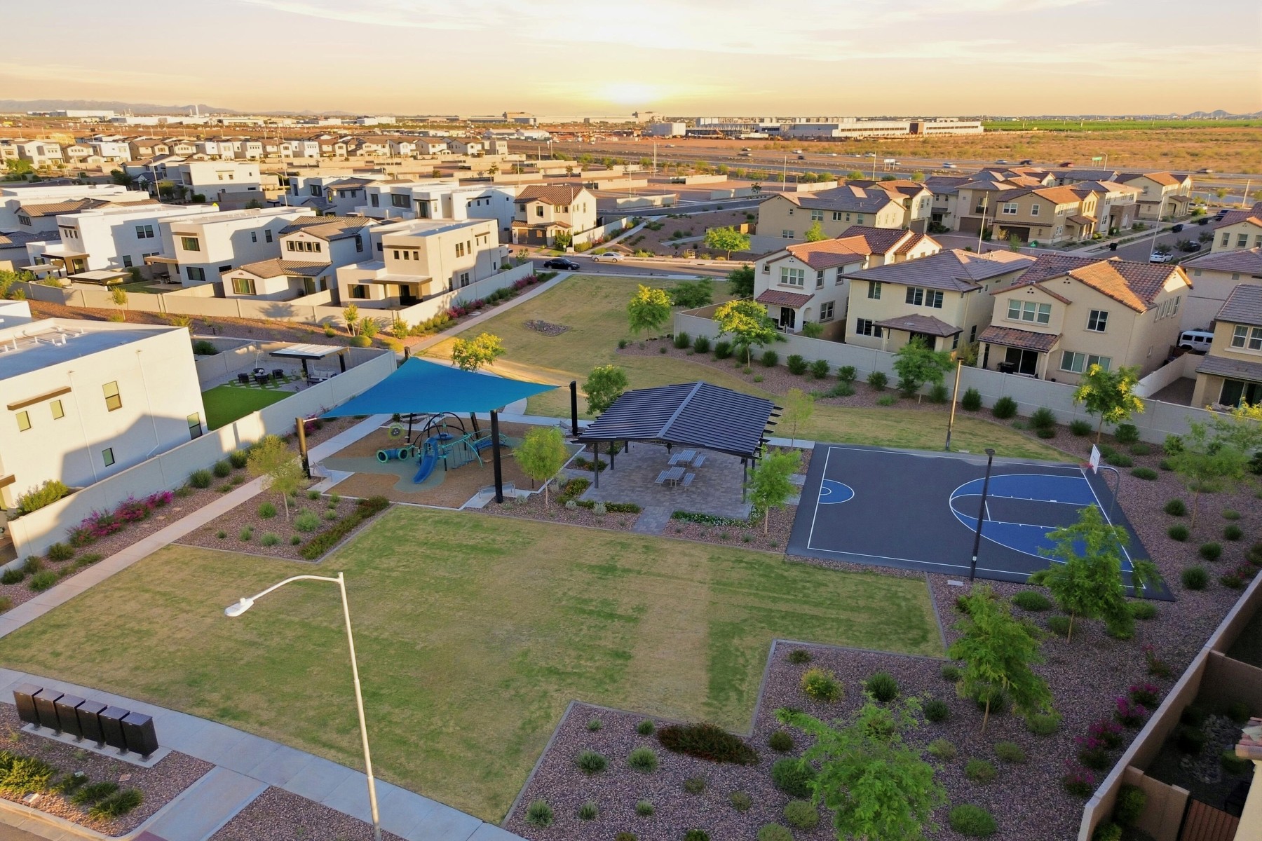  10318 E Unity Avenue¦Mesa, AZ - 物件實景
