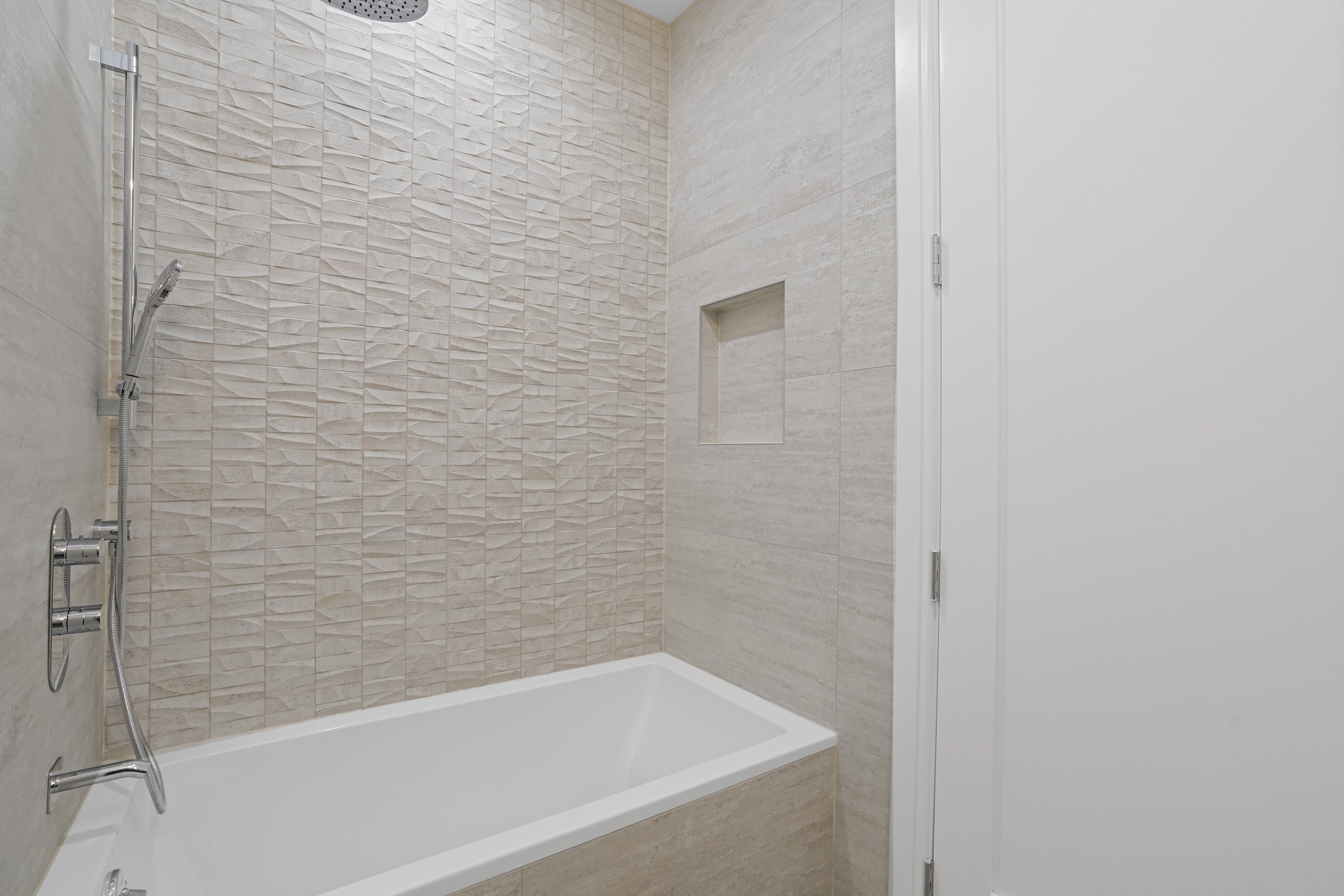  21-31 Shore Blvd. 3b, Queens, NY, 11105 - 物件實景